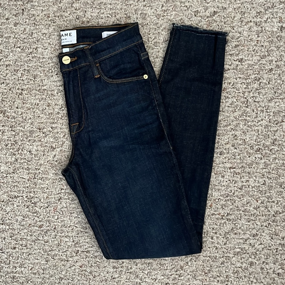 Frame Le High Skinny Jeans Dark Wash